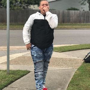 Meet your Posher, Nilee